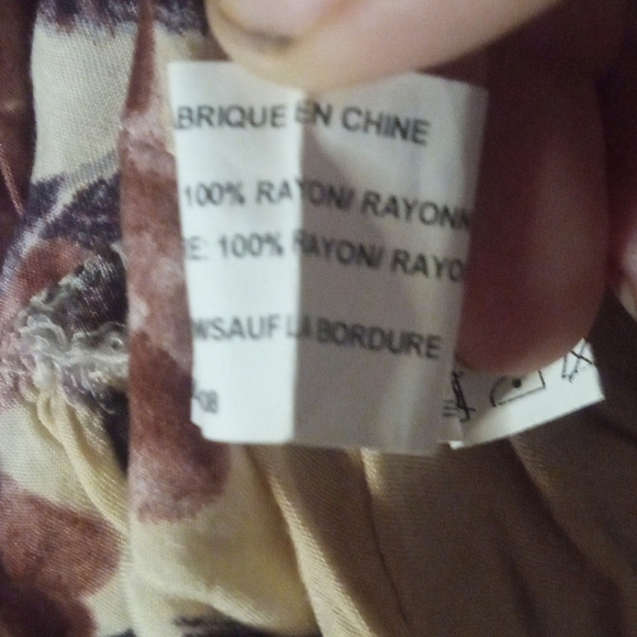 Altar'd State Moody Floral Babydoll Style Peasant Top Size Small Cream Roses - Picture 8 of 8